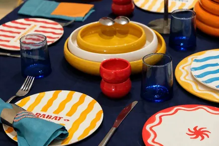 Table dressée Dolce, colour multicolore villes